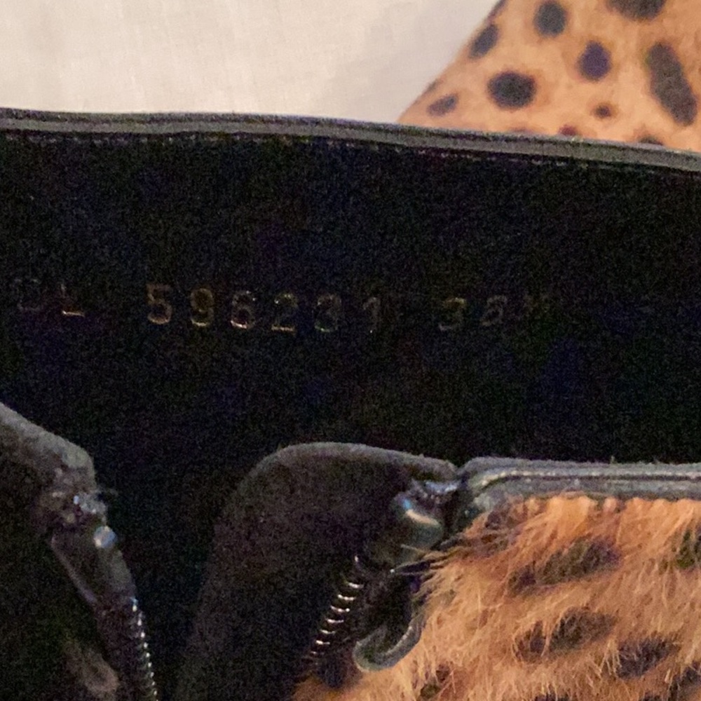 Never worn Saint Laurent suede booties - Picture 5 of 9